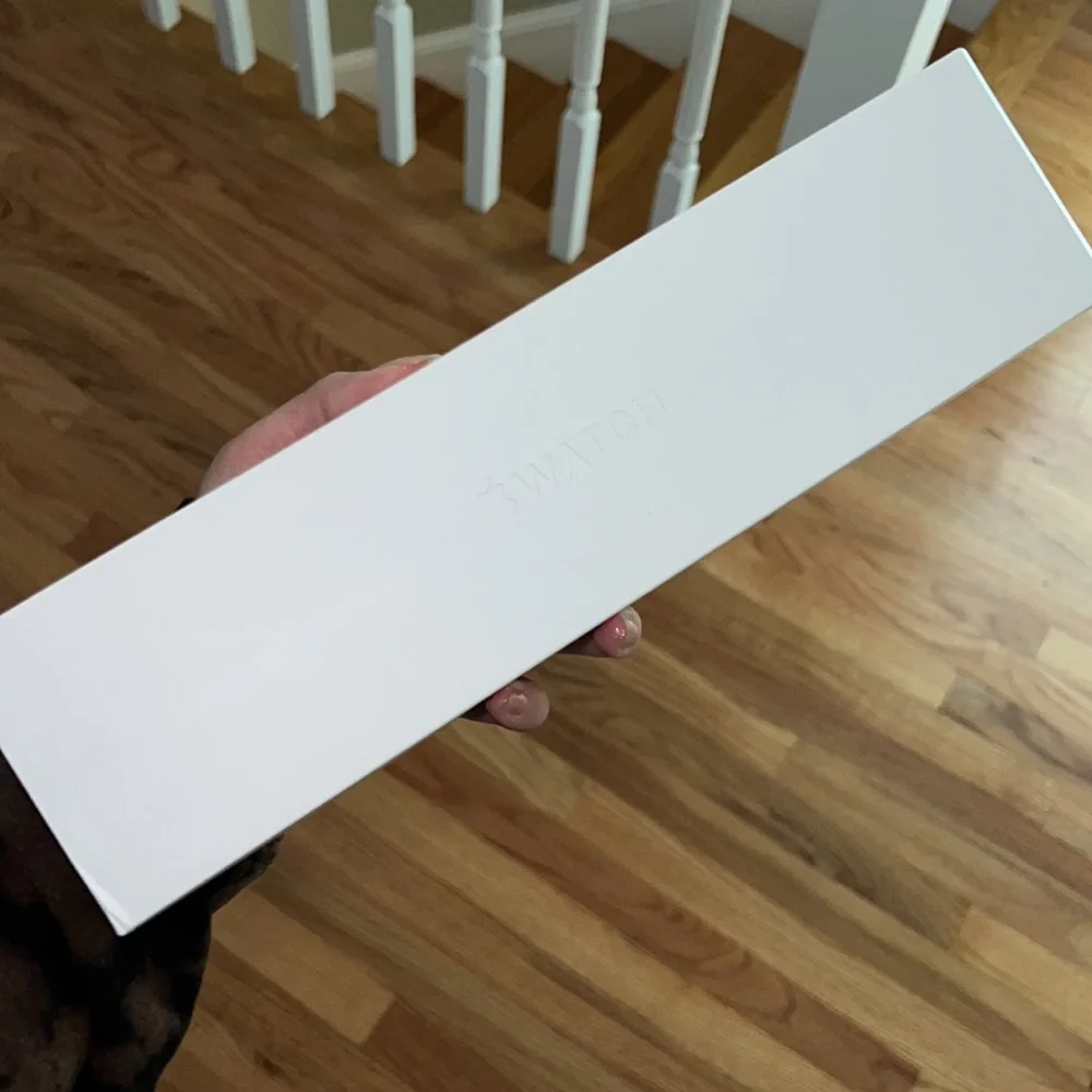 Apple Watch with two chargers included - Picture 6 of 6
